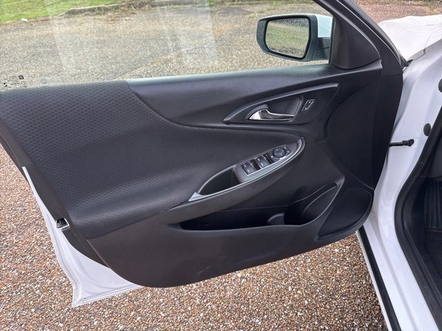 Used 2024 Chevrolet Malibu LT image 15