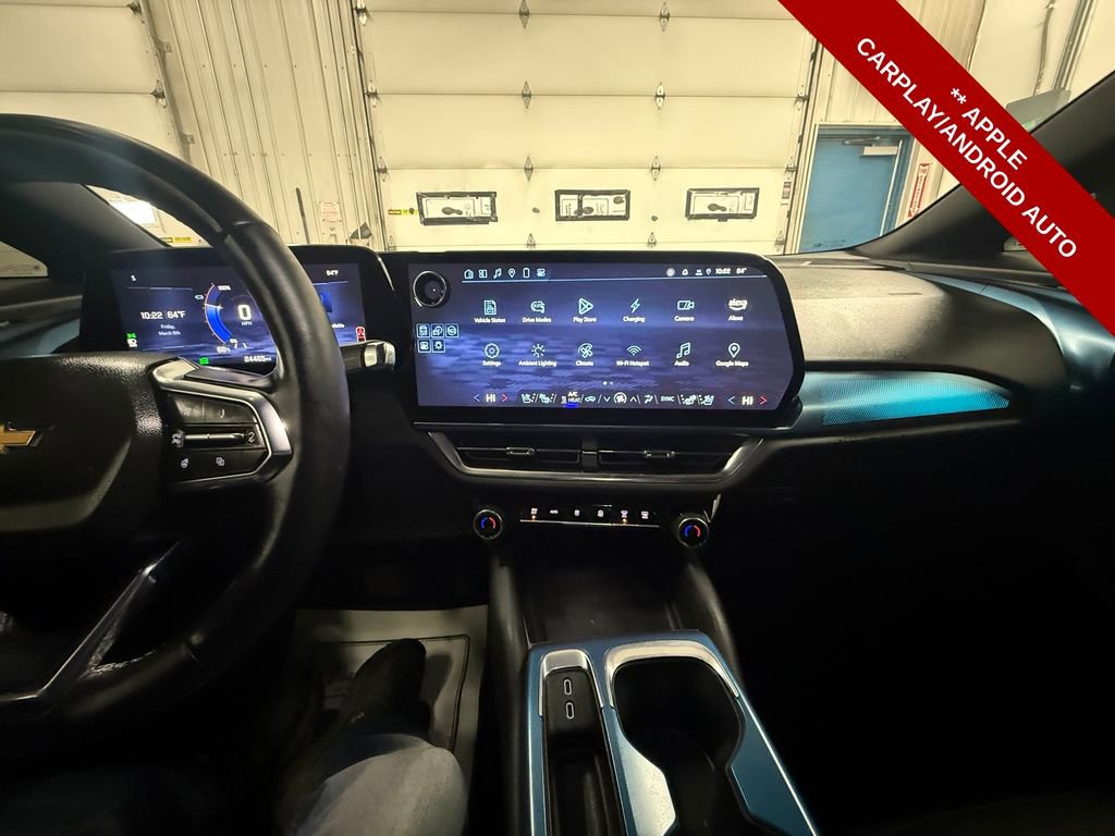 Used 2024 Chevrolet Equinox EV LT image 24