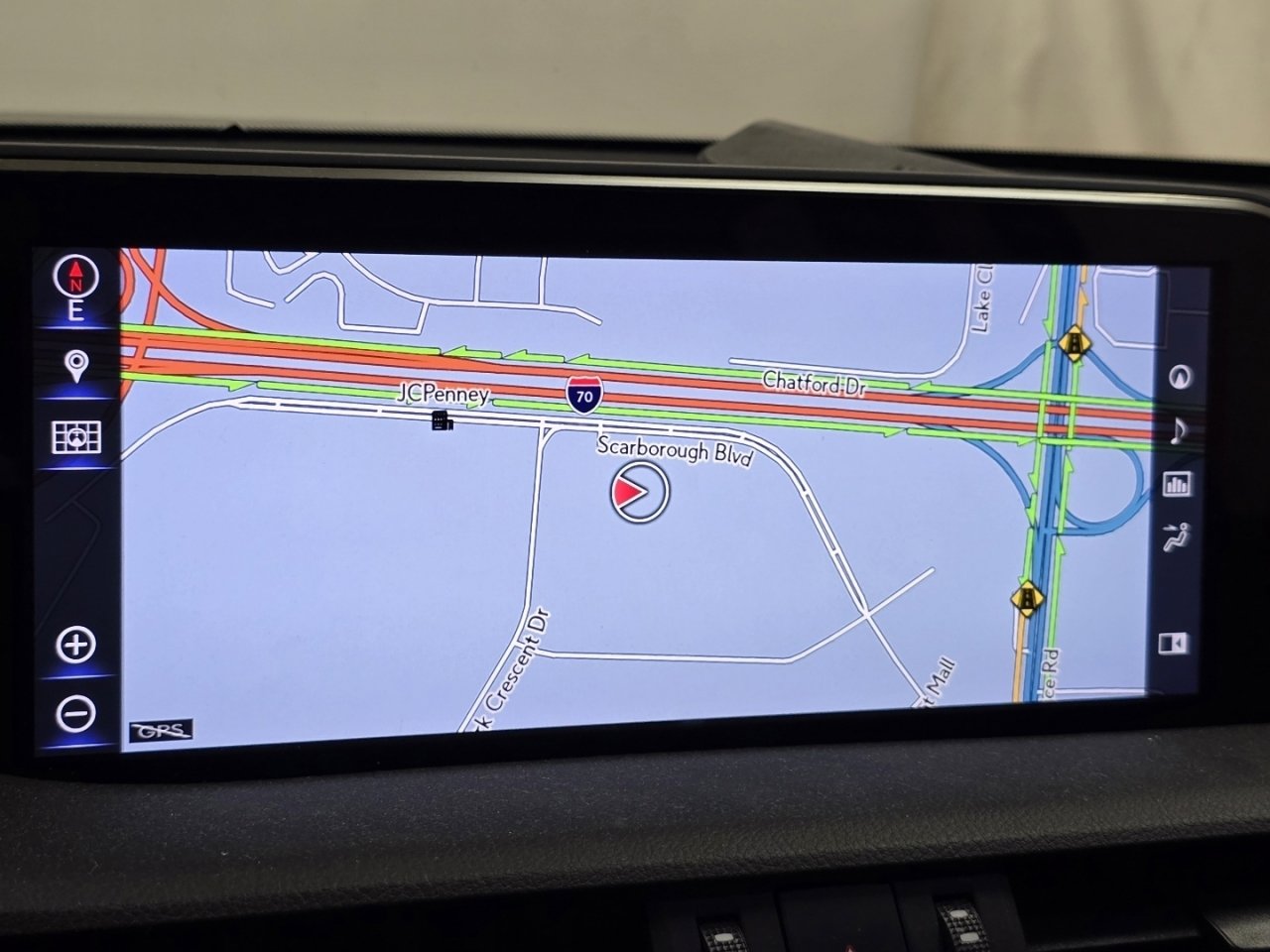 Used 2019 Lexus ES 300h w/ Accessory Package 2 image 4