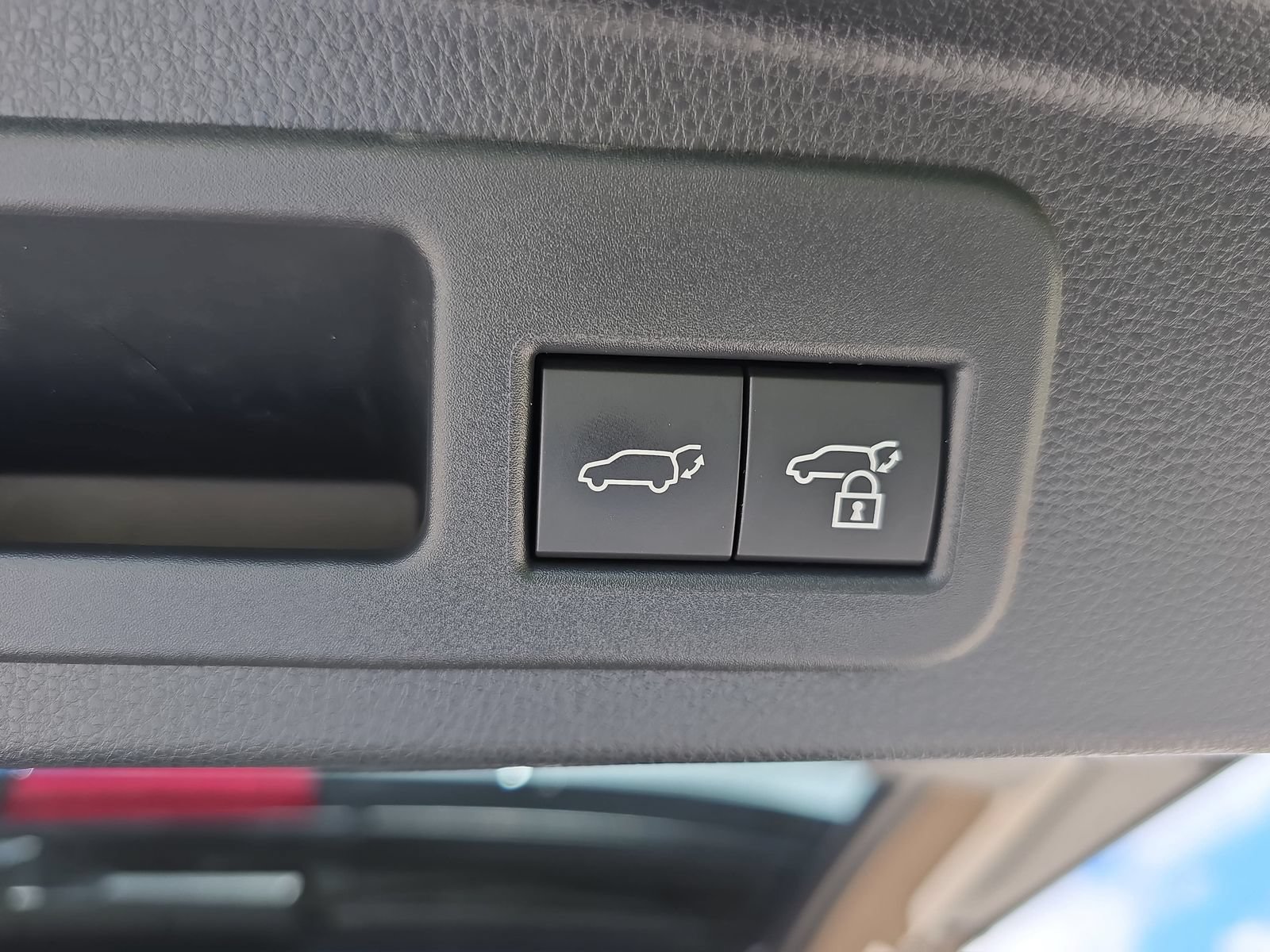 Used 2025 Toyota 4Runner TRD Pro AWD/4WD image 31
