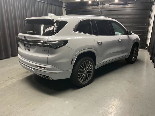 New 2026 Buick Enclave Avenir w/ Super Cruise Package FWD image 8