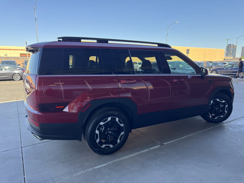 Used 2024 Hyundai Santa Fe SEL image 4