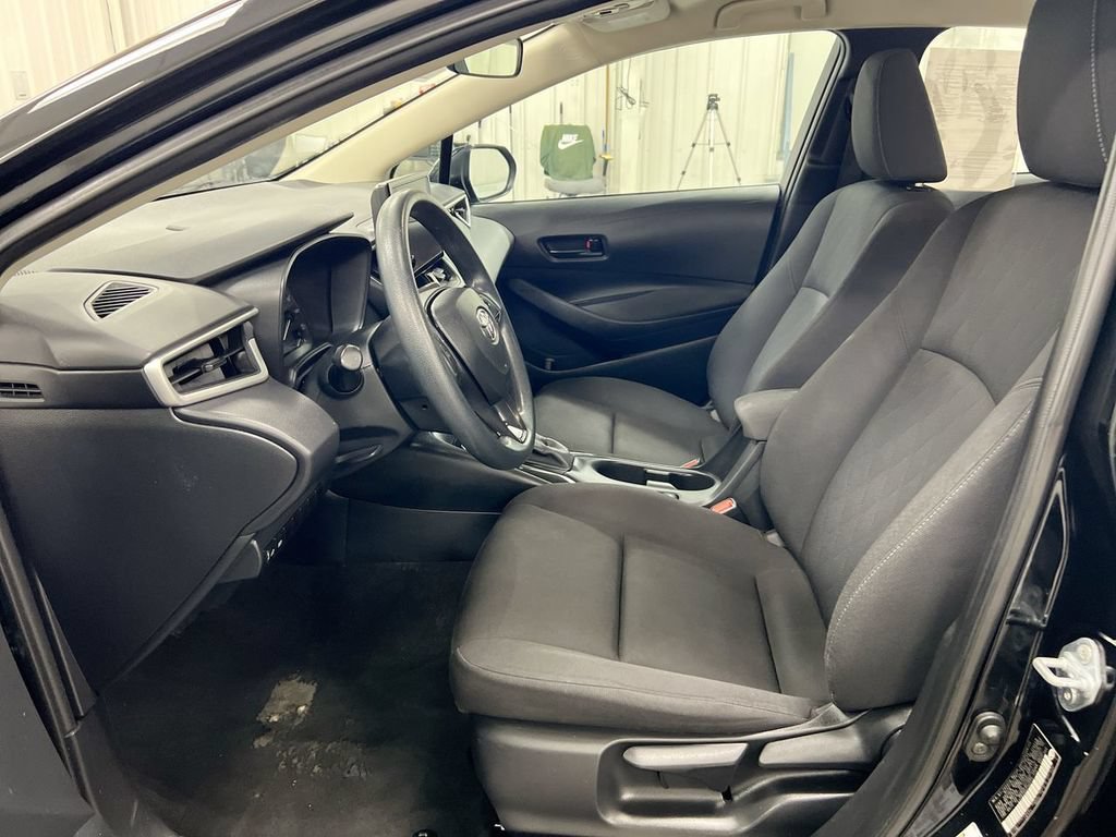 Used 2024 Toyota Corolla LE FWD image 20