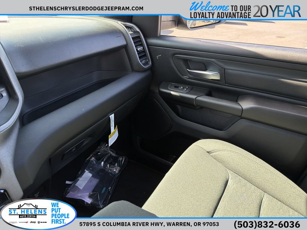 New 2026 RAM 1500 Warlock AWD/4WD image 28