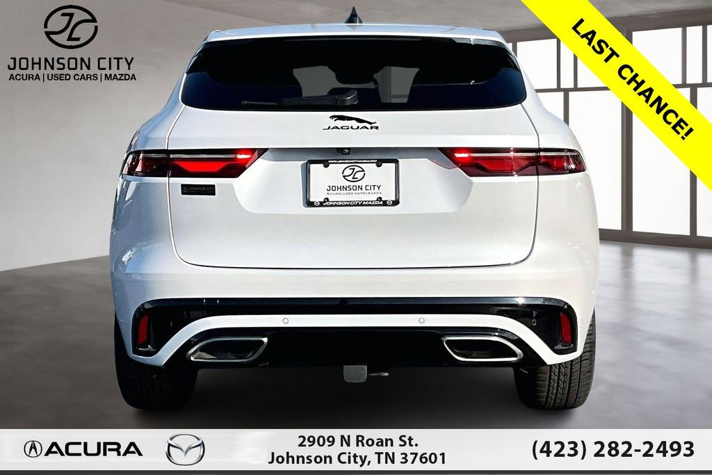 Used 2025 Jaguar F-PACE R-Dynamic S image 4