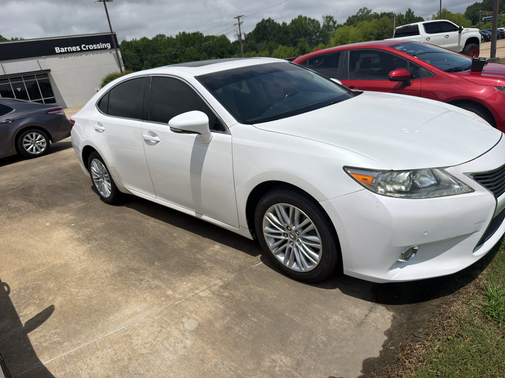 Used 2013 Lexus ES 350 w/ Luxury Pkg FWD image 3