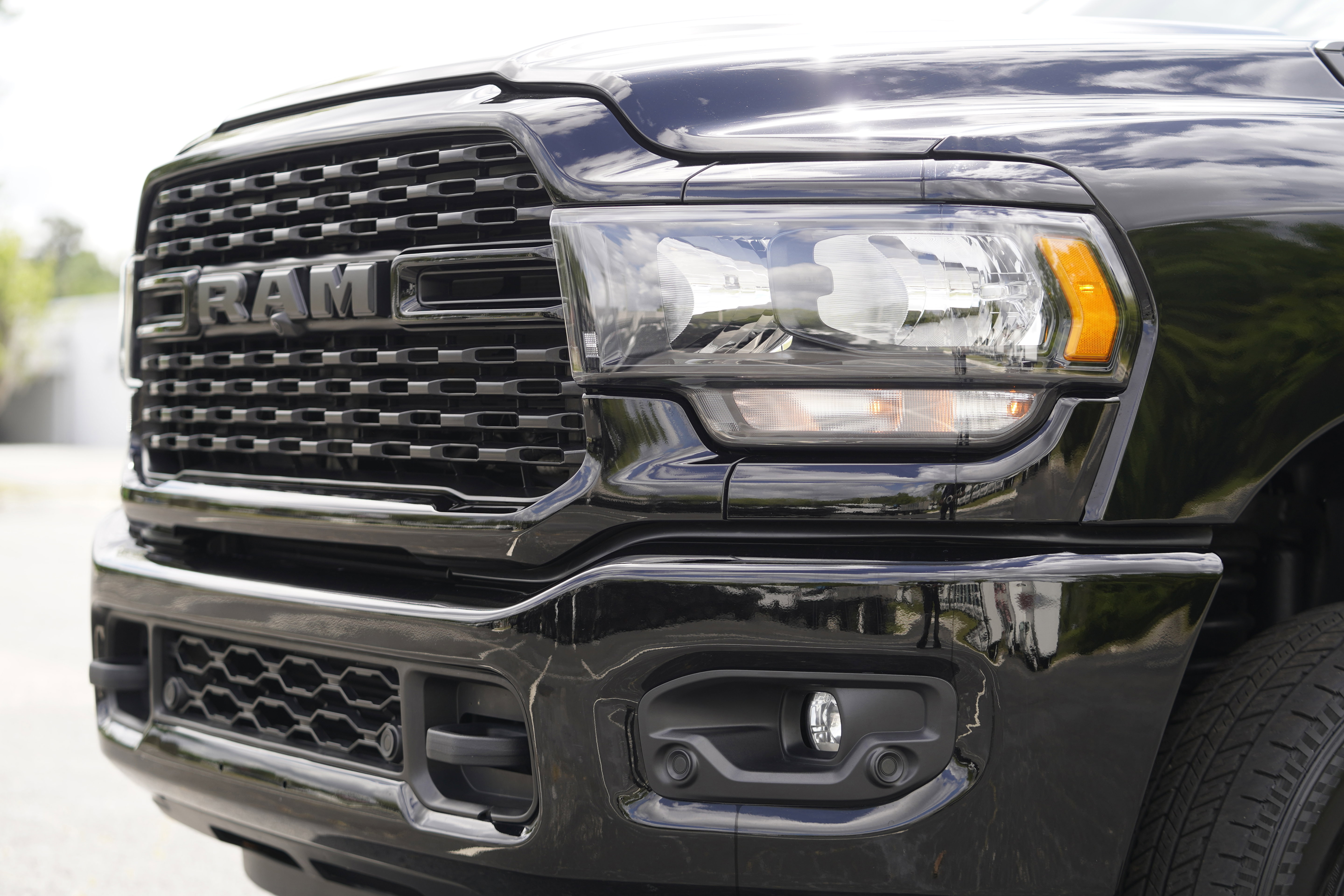 Used 2024 RAM 3500 Big Horn w/ Night Edition image 34