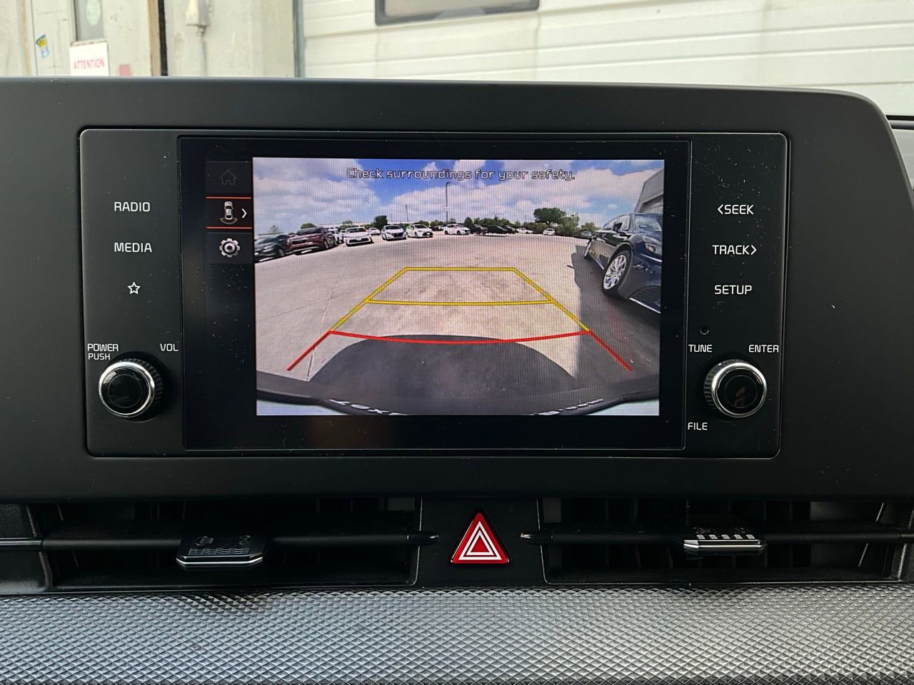 Used 2025 Kia Sportage LX image 29
