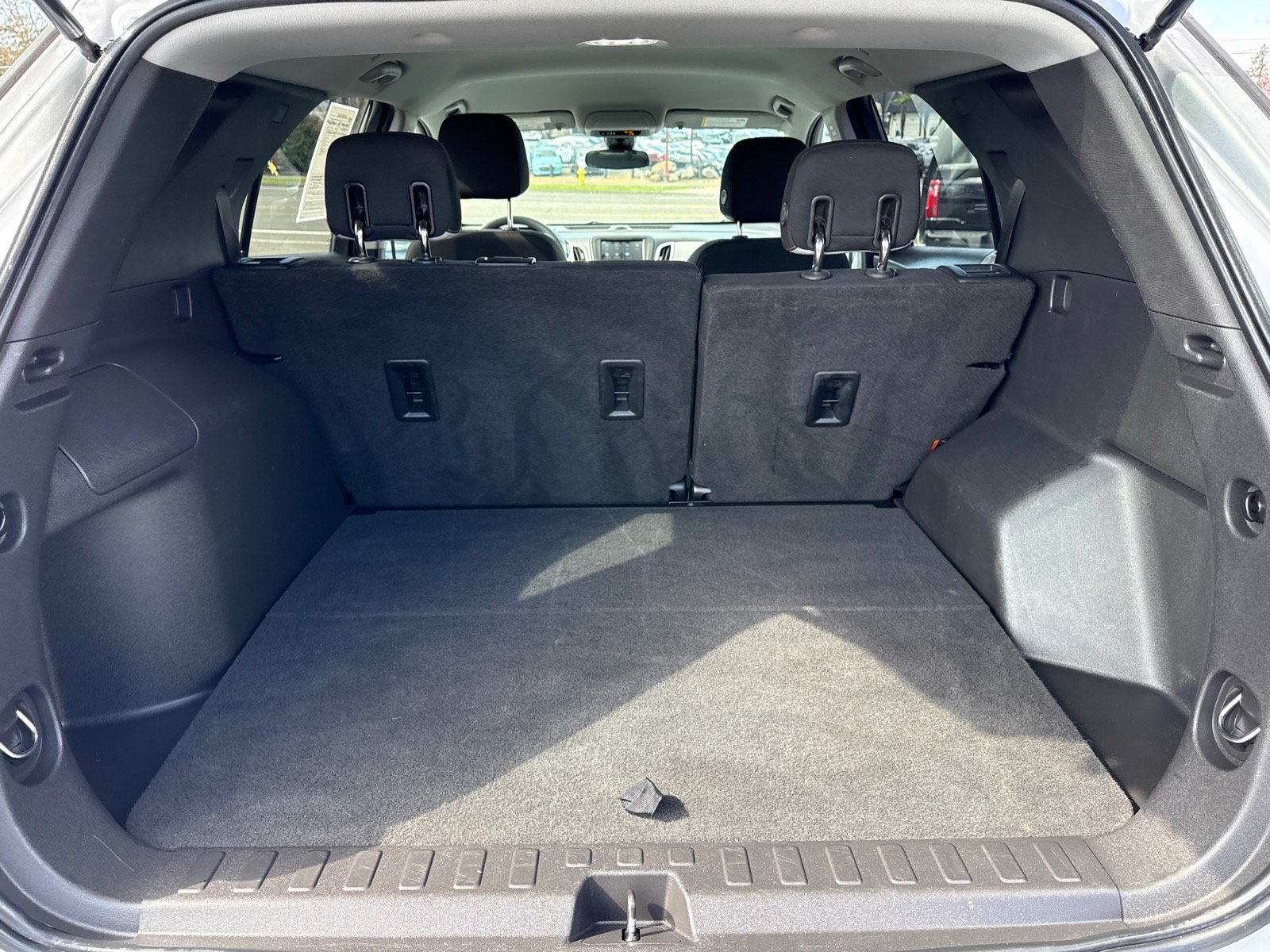 Used 2020 Chevrolet Equinox LS w/ LS Convenience Package FWD image 8