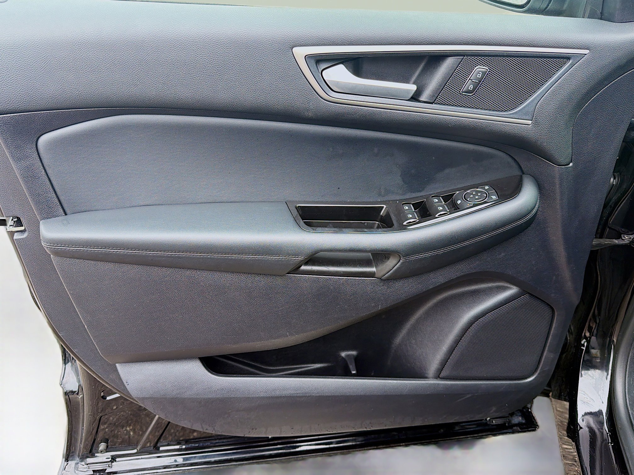 Used 2020 Ford Edge SEL w/ Convenience Package image 21