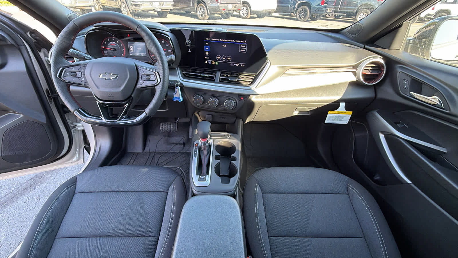 New 2026 Chevrolet Trax RS w/ Sunroof Package FWD image 26
