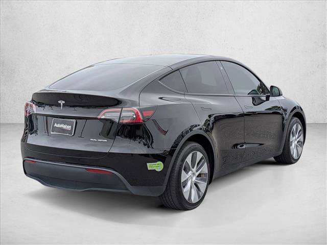 Used 2023 Tesla Model Y Long Range AWD/4WD image 5