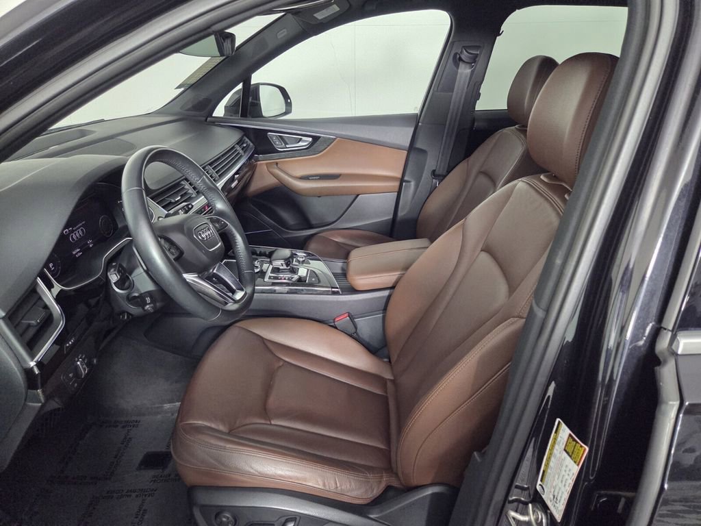 Used 2019 Audi Q7 3.0T Premium Plus w/ Premium Plus Package image 11