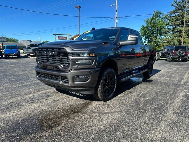 Used 2025 RAM 2500 Big Horn AWD/4WD image 3