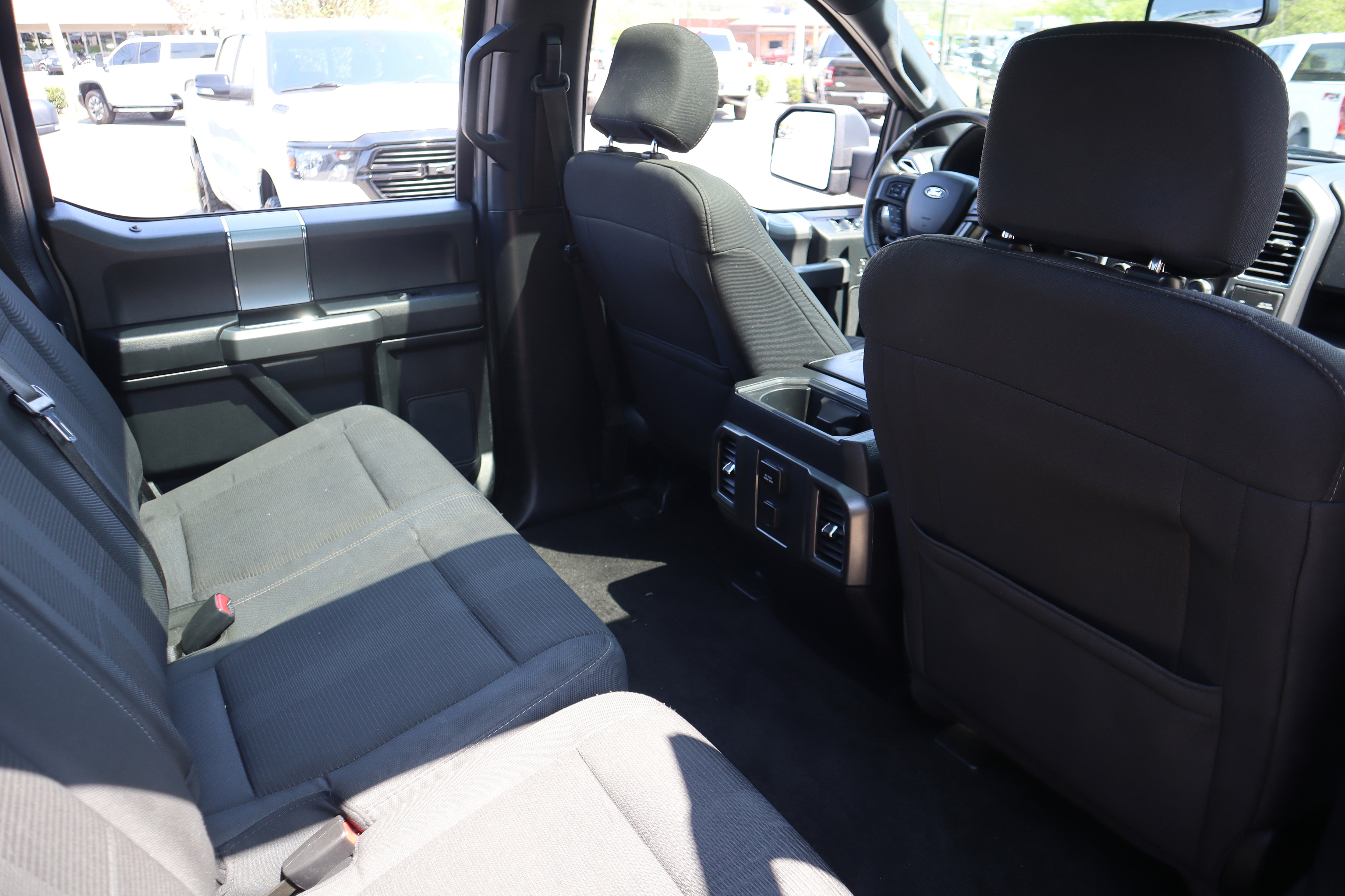 Used 2016 Ford F150 XLT w/ Equipment Group 302A Luxury image 30