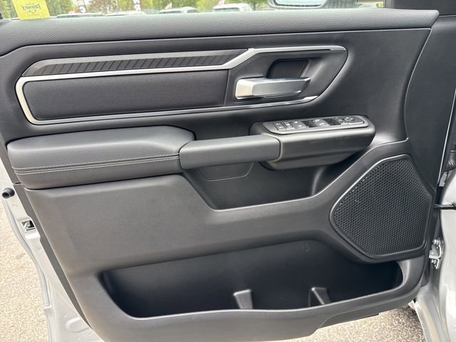 New 2026 RAM 1500 4x4 Crew Cab image 13