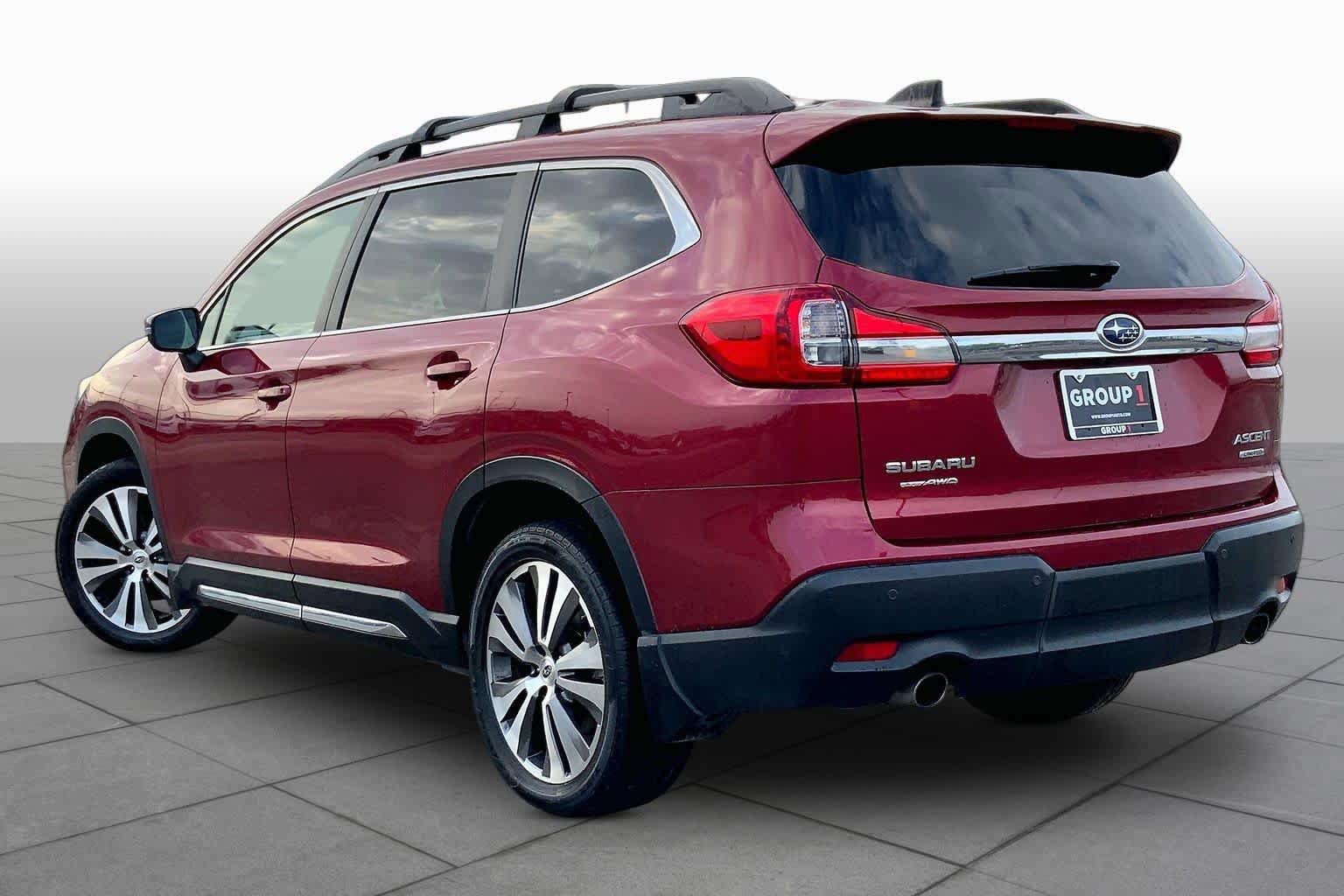 Used 2022 Subaru Ascent Limited AWD/4WD image 12