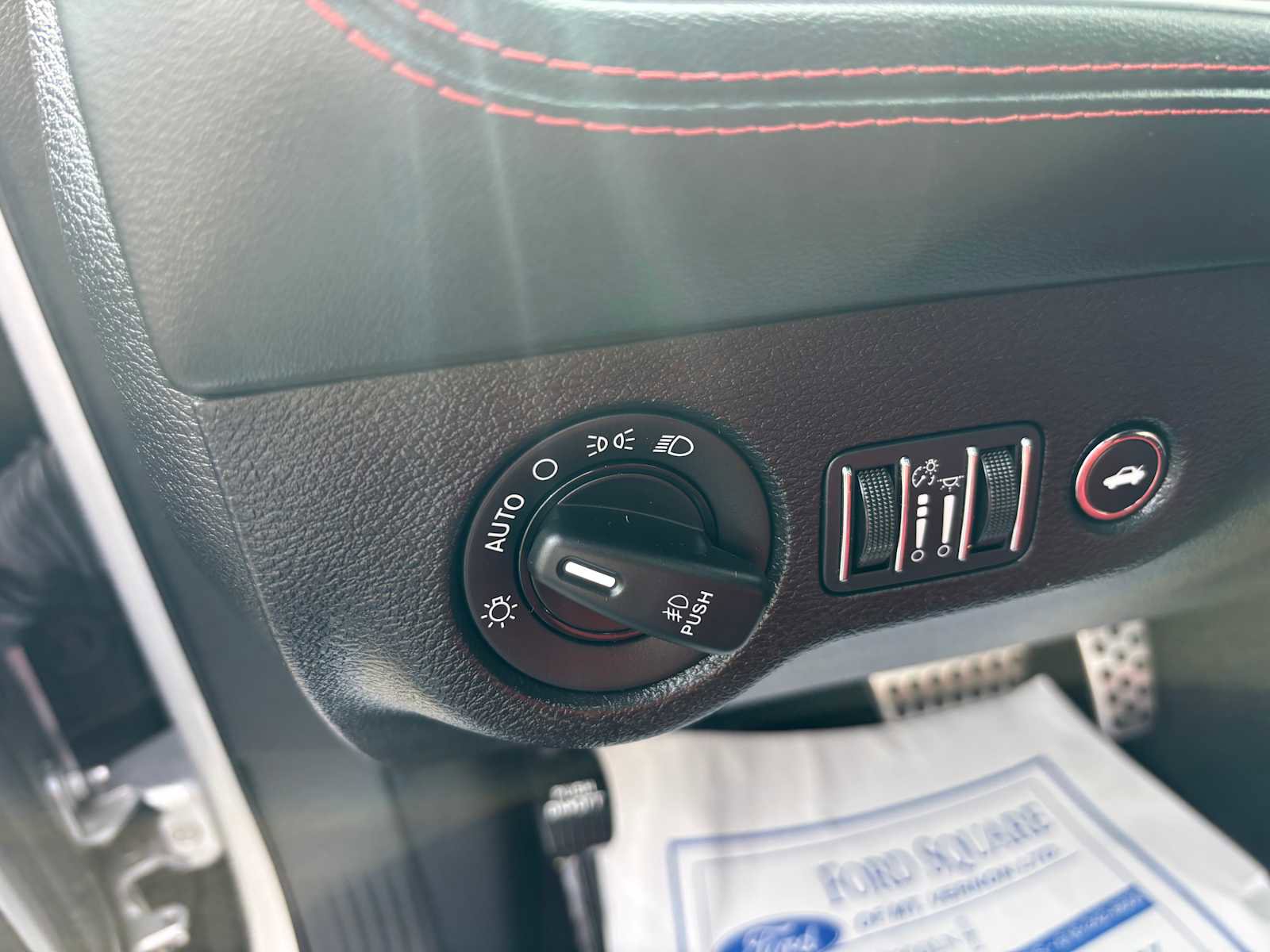 Certified 2022 Dodge Challenger GT w/ Plus Package image 19