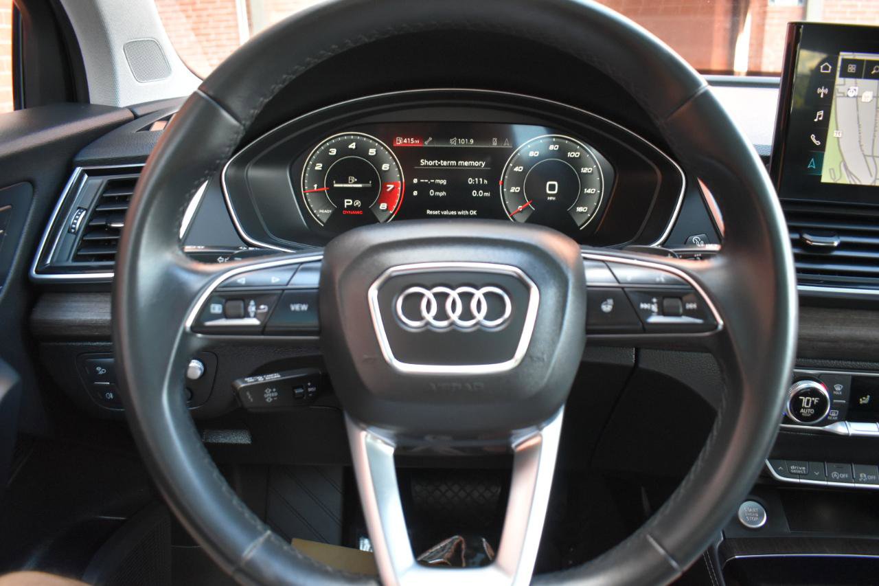 Used 2021 Audi Q5 Prestige w/ Prestige Package image 23