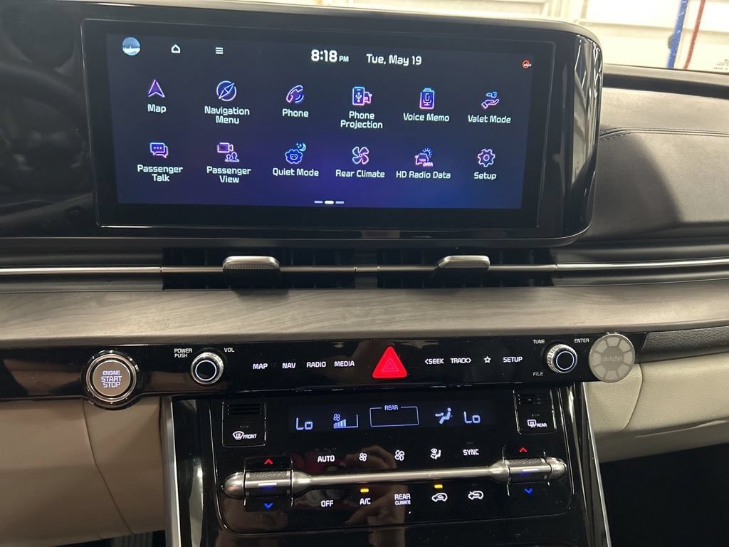 Certified 2023 Kia Carnival EX FWD image 15