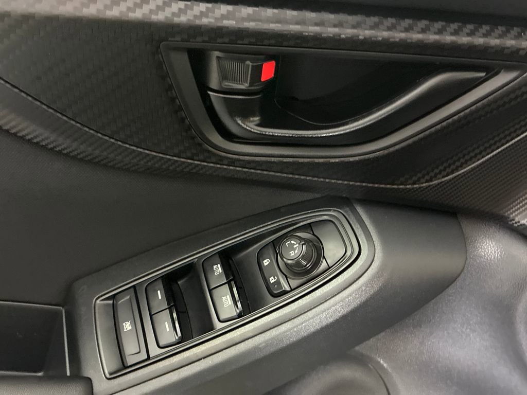 Certified 2022 Subaru Crosstrek 2.0i image 15