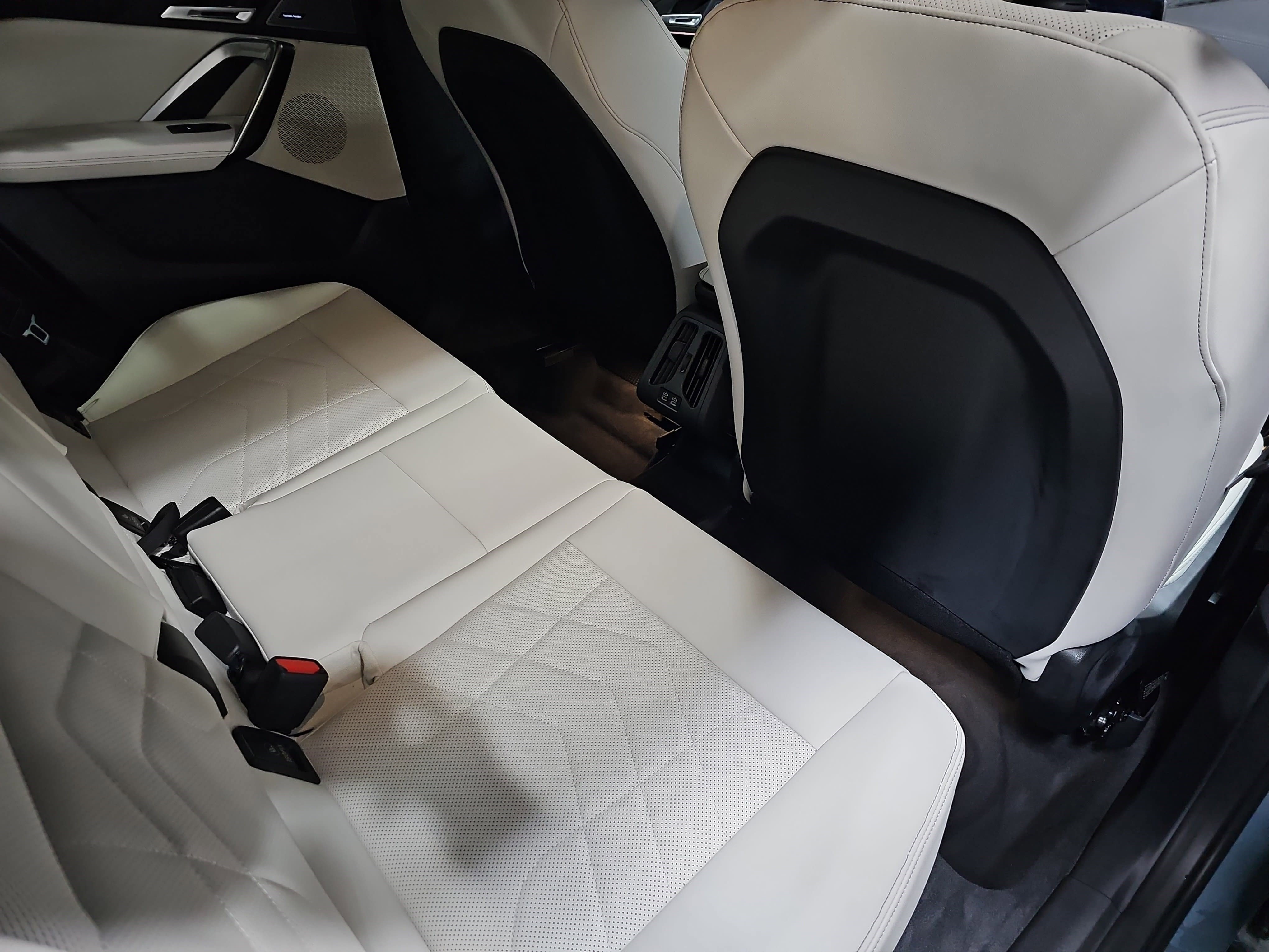 New 2026 BMW X2 xDrive28i w/ Technology Package image 11