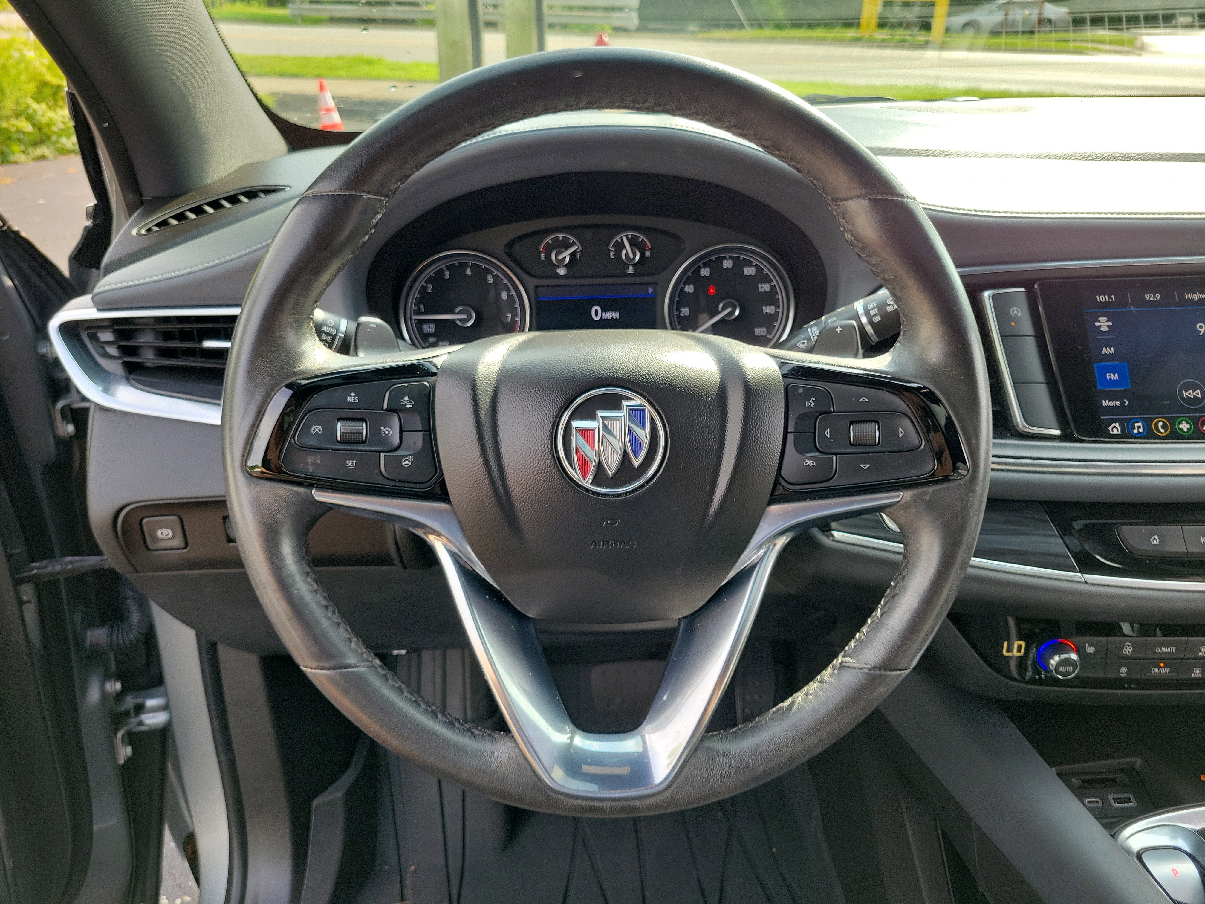 Used 2023 Buick Enclave Essence w/ Experience Buick Package image 21