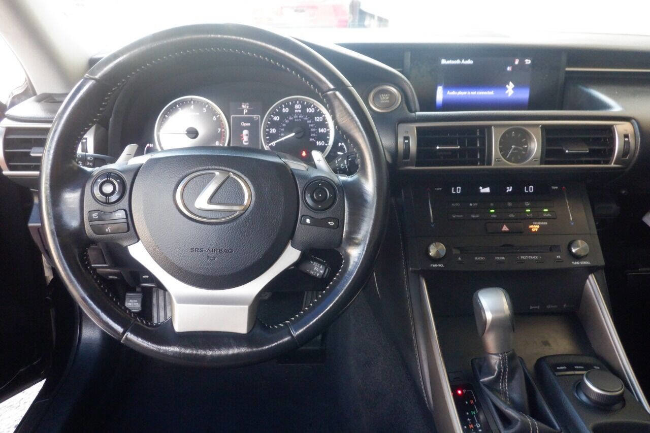 Used 2015 Lexus IS 250 Base 4dr Sedan image 13