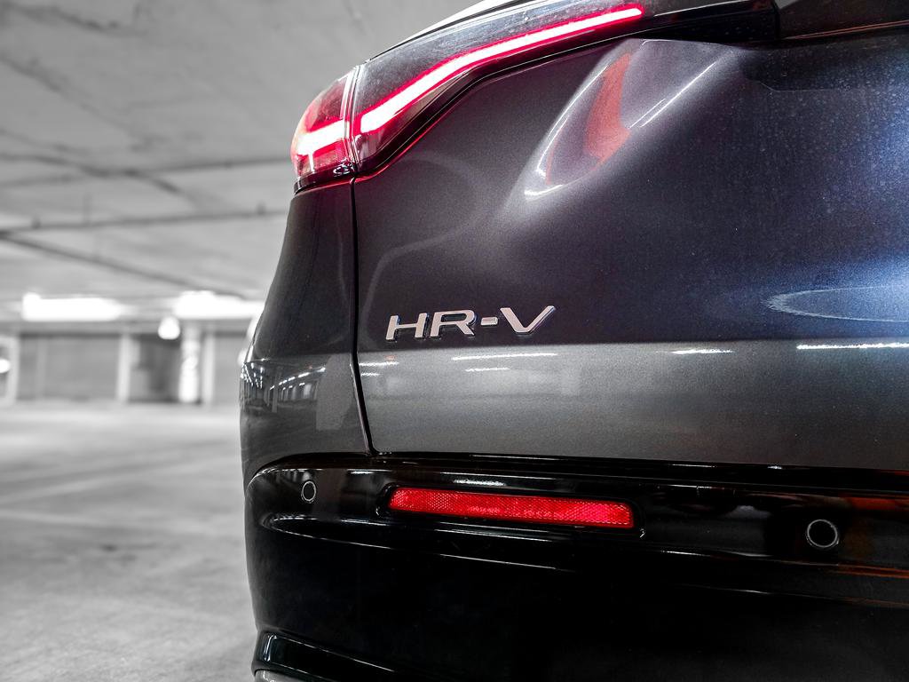 Used 2025 Honda HR-V EX-L image 9