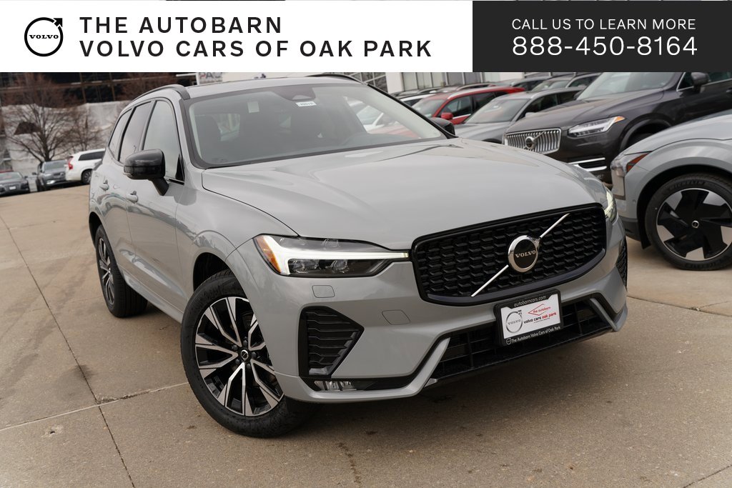 New 2025 Volvo XC60 B5 Core w/ Climate Package