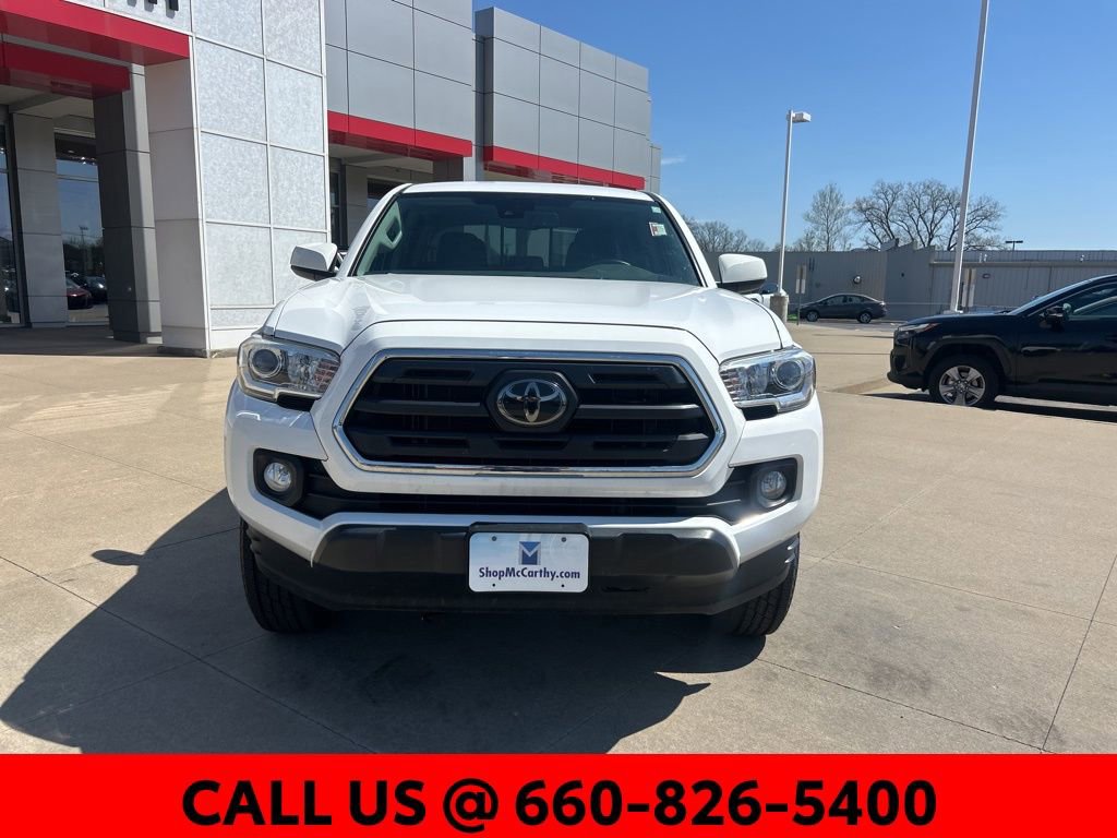 Certified 2018 Toyota Tacoma SR5 image 3