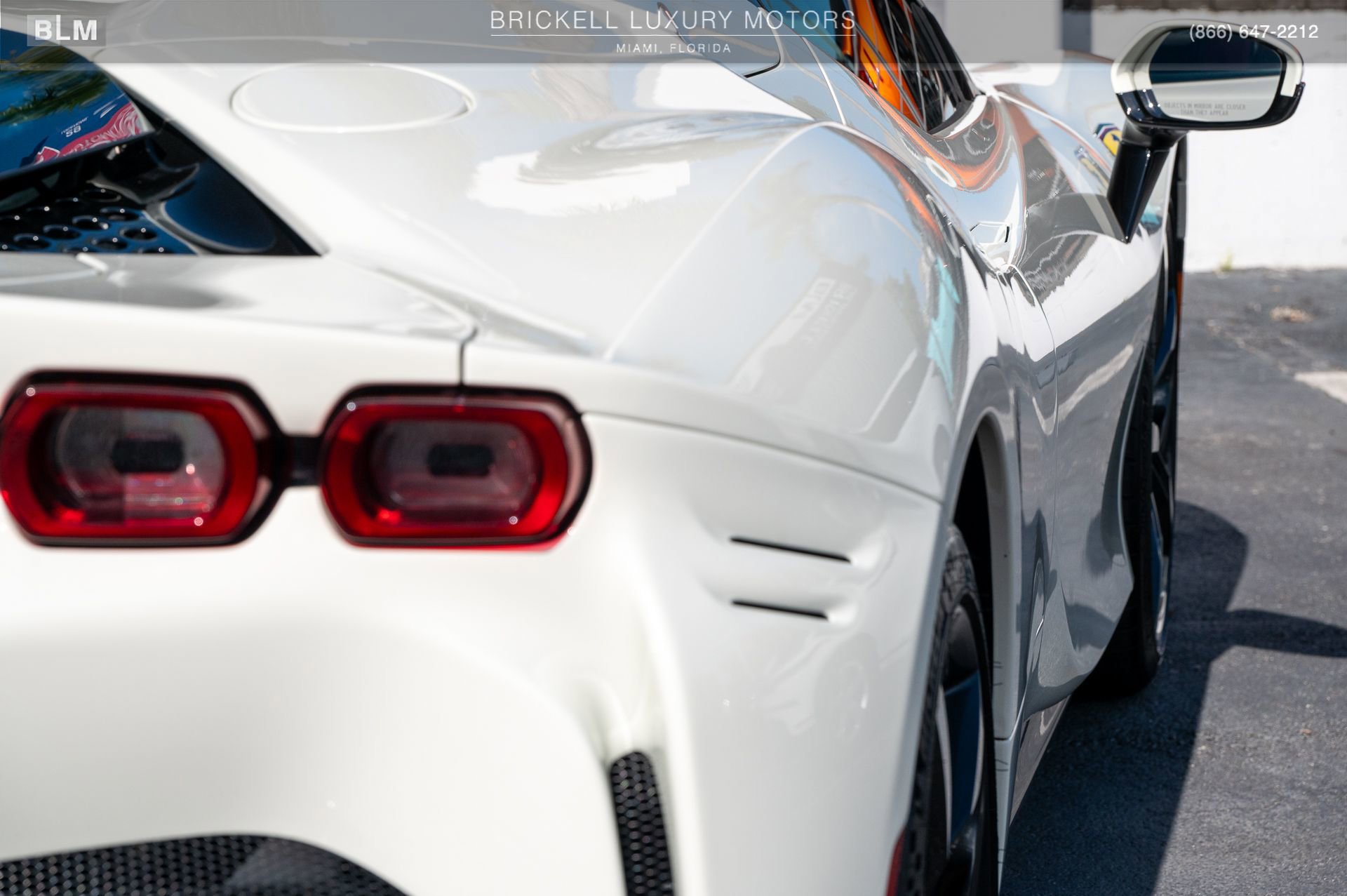 Used 2022 Ferrari SF90 Spider image 56