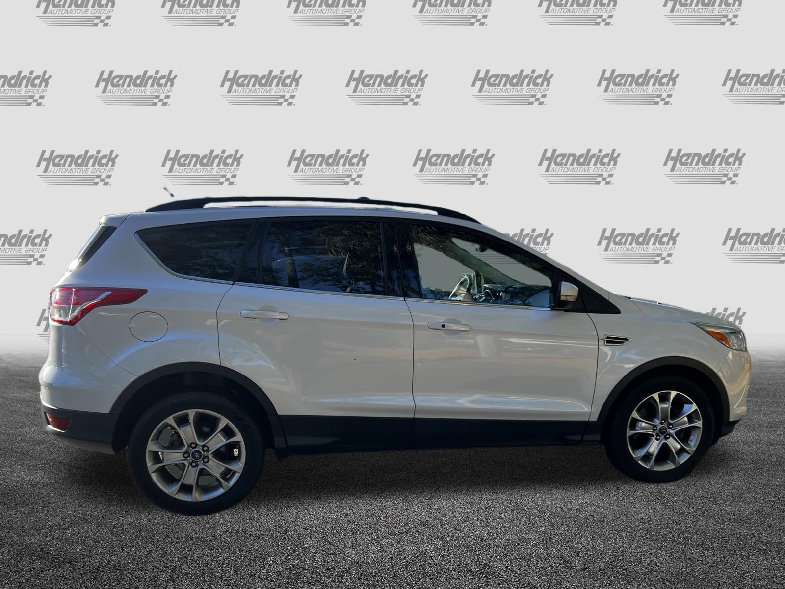 Used 2013 Ford Escape SEL image 10