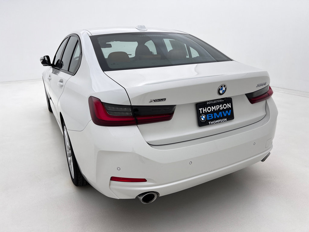 Used 2023 BMW 330i xDrive Sedan w/ Premium Package AWD/4WD image 8