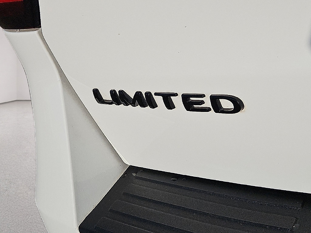 Used 2022 Ford Expedition Max Limited RWD image 14