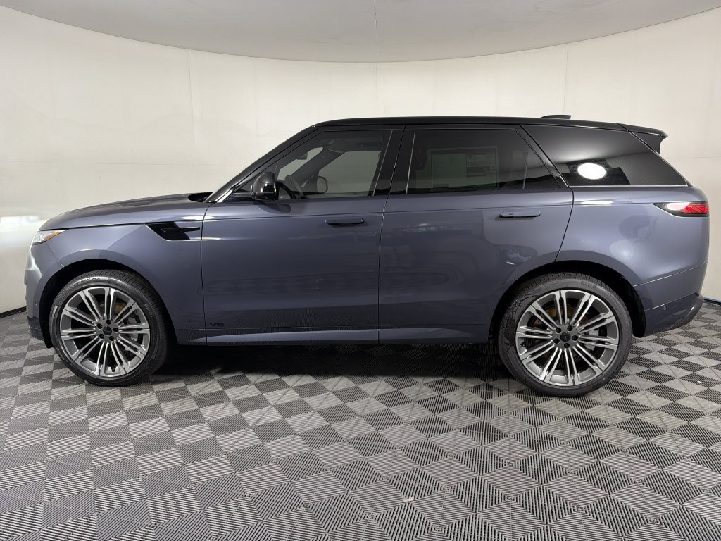 New 2027 Land Rover Range Rover Sport Dynamic SE AWD/4WD image 2
