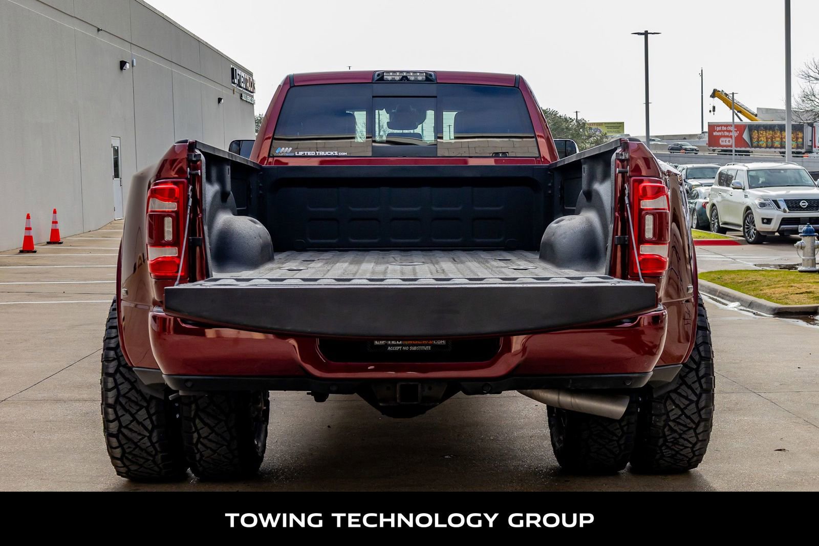 Used 2019 RAM 3500 Laramie image 9