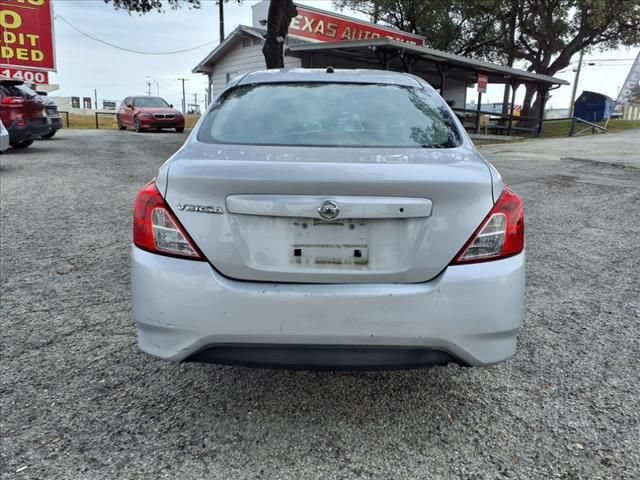 Used 2015 Nissan Versa S FWD image 26