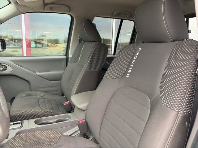 Used 2019 Nissan Frontier Desert Runner image 9