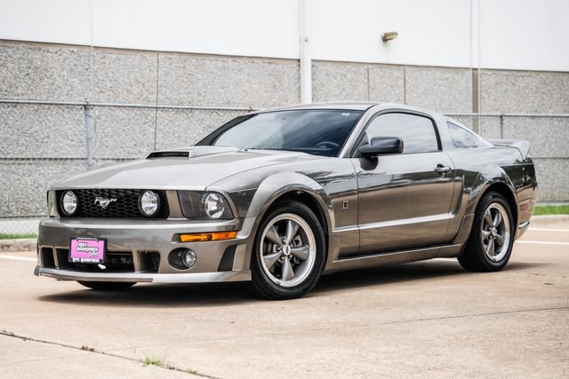 Used 2005 Ford Mustang GT Premium RWD image 34