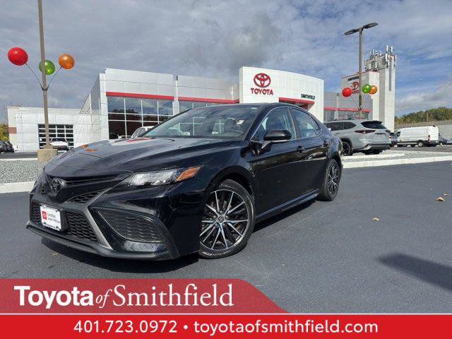 Certified 2023 Toyota Camry SE image 1