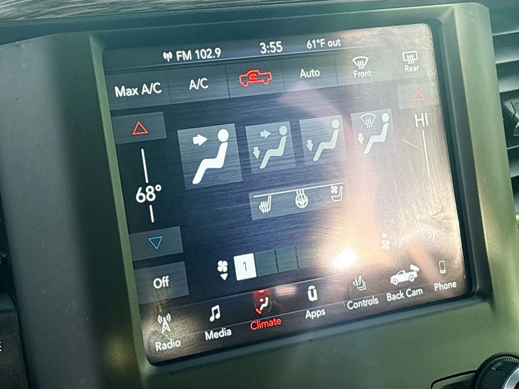 Used 2019 RAM 1500 Laramie image 15