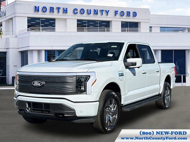 New 2025 Ford F150 Lightning Lariat