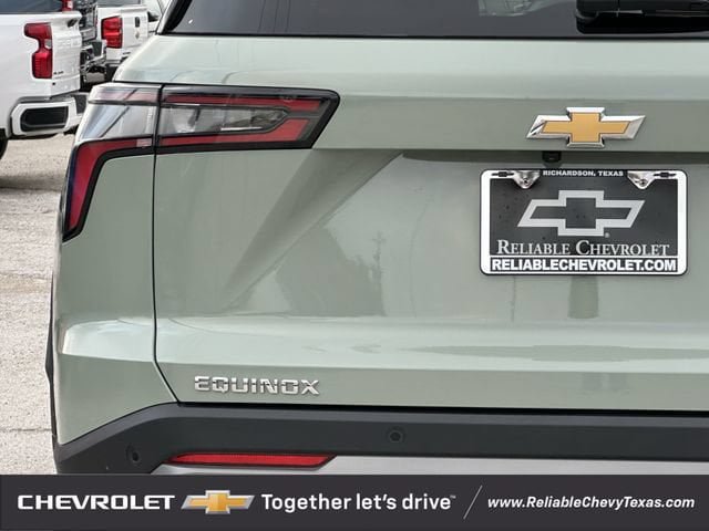 Used 2025 Chevrolet Equinox LT FWD image 6