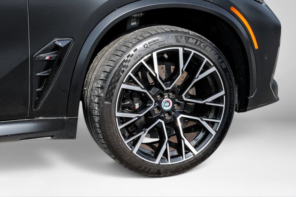 Used 2023 BMW X5 M w/ Competition Package AWD/4WD image 61