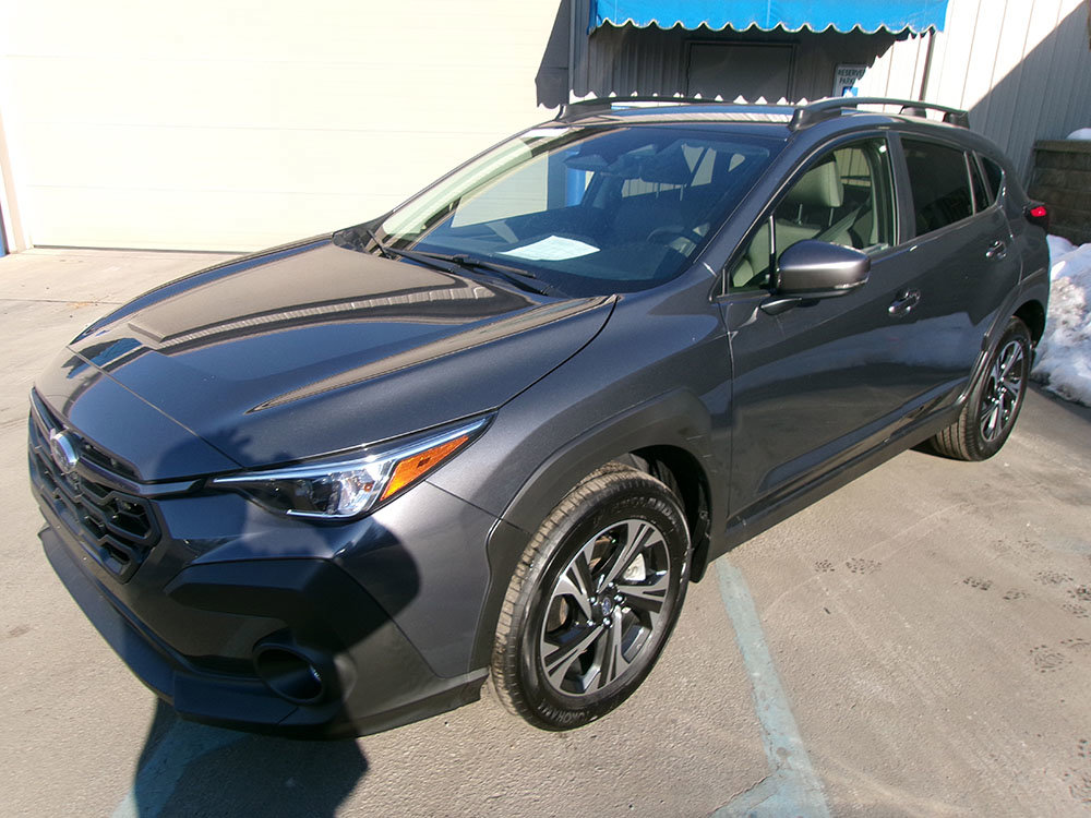 Used 2024 Subaru Crosstrek 2.0i Premium AWD/4WD image 1