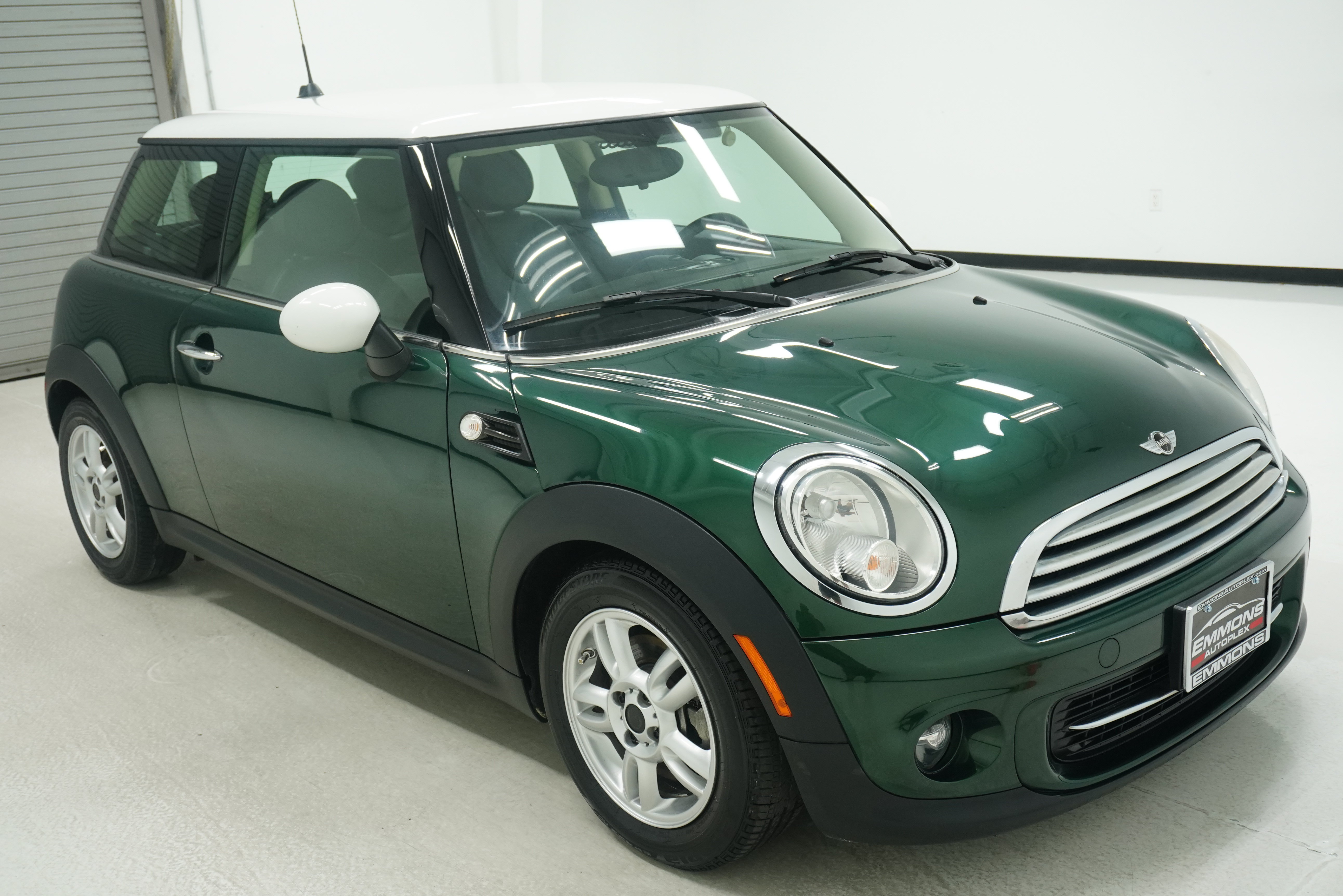 Used 2013 MINI Cooper Hardtop FWD image 3