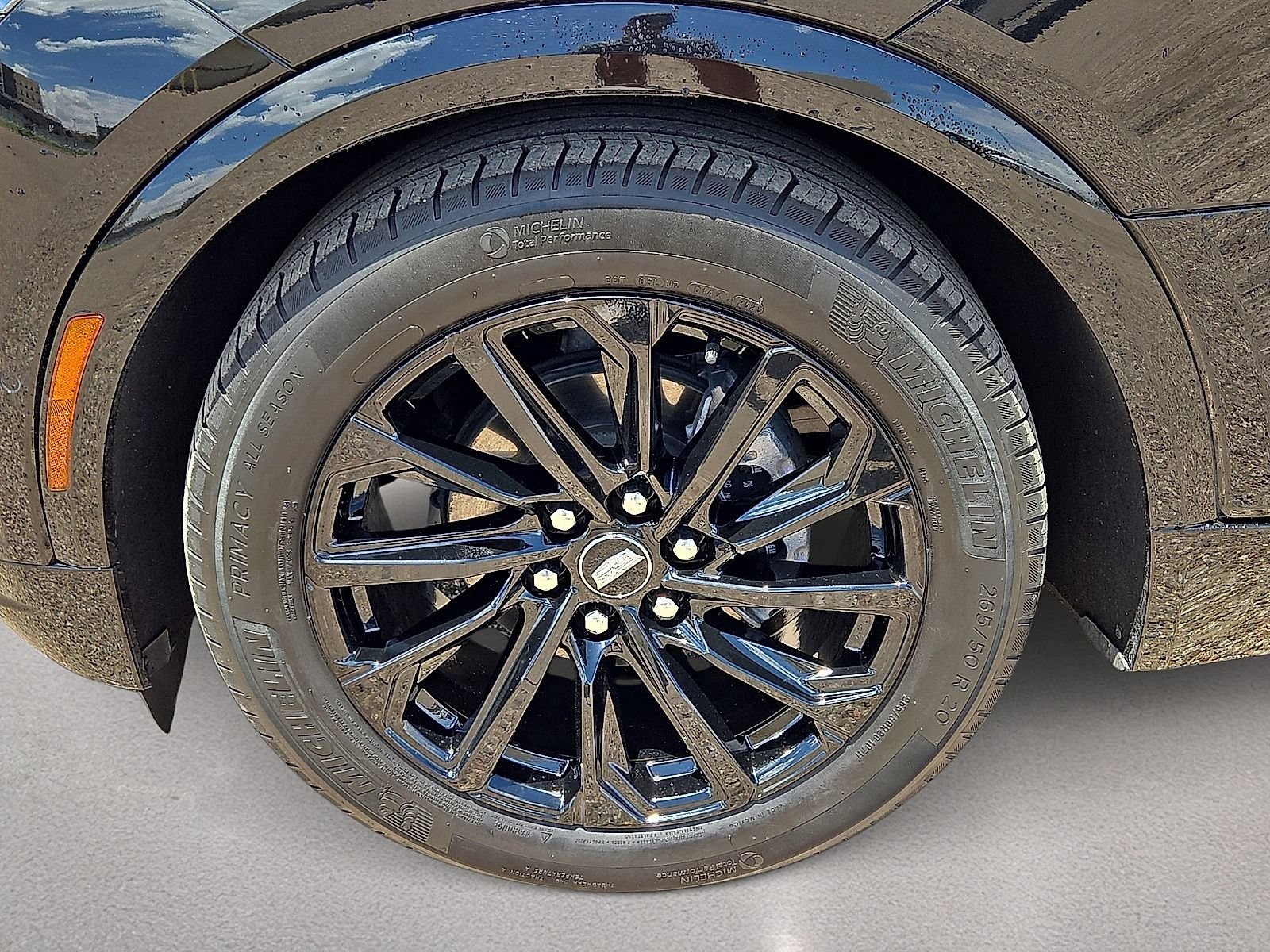 Used 2024 Cadillac Lyriq Sport RWD image 10