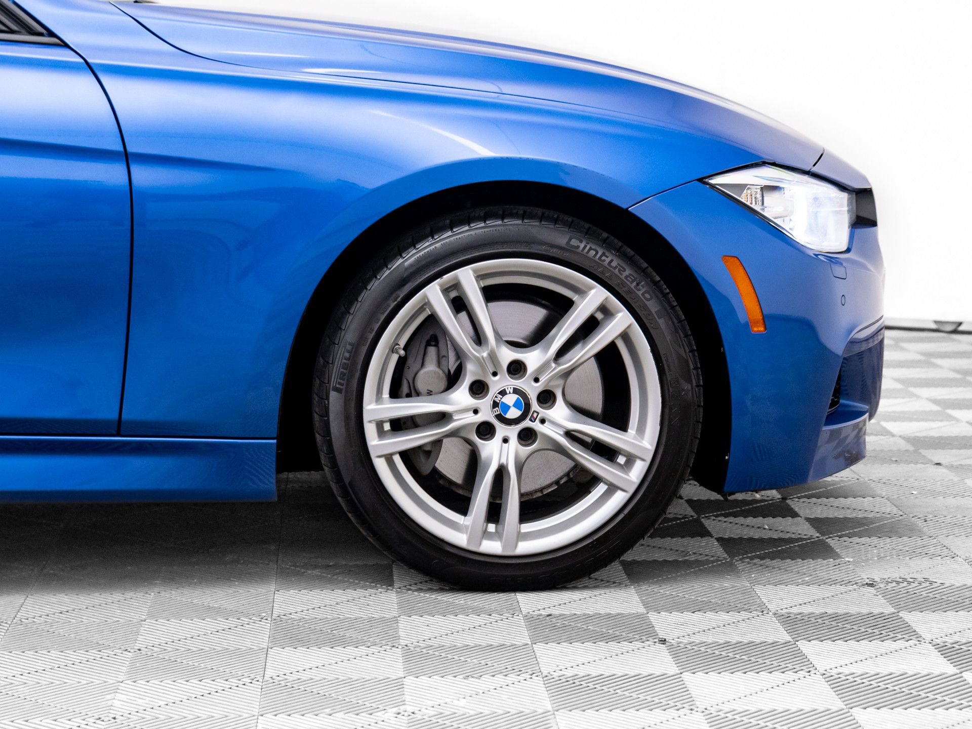 Used 2014 BMW 335i xDrive Sedan image 33