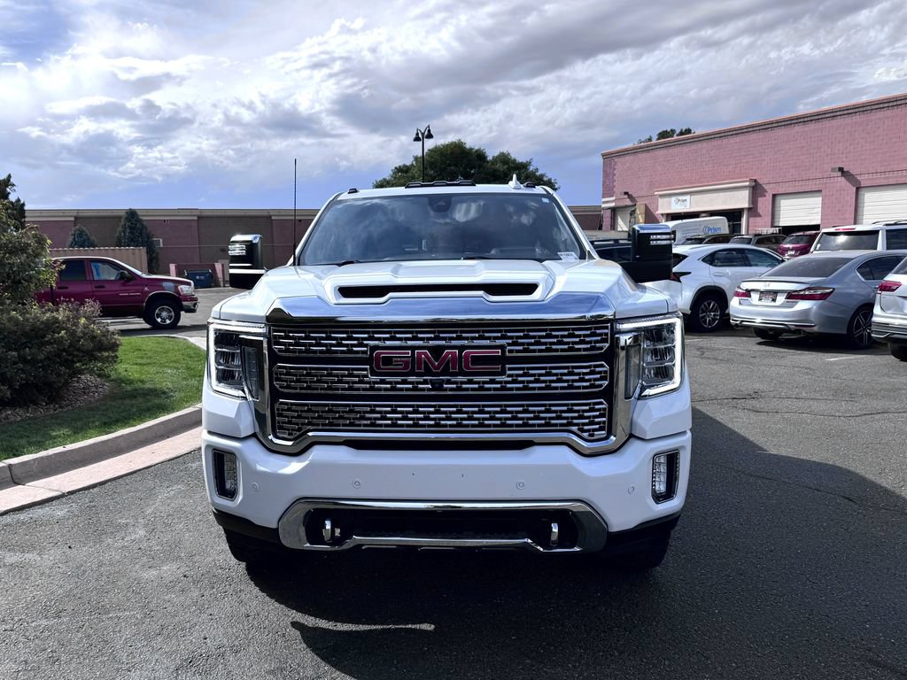 Used 2021 GMC Sierra 2500 Denali w/ Denali Ultimate Package AWD/4WD image 3